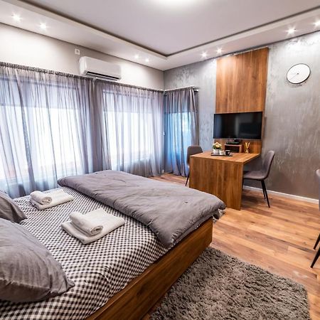 Ivi Place Apartments Novi Sad Exteriör bild